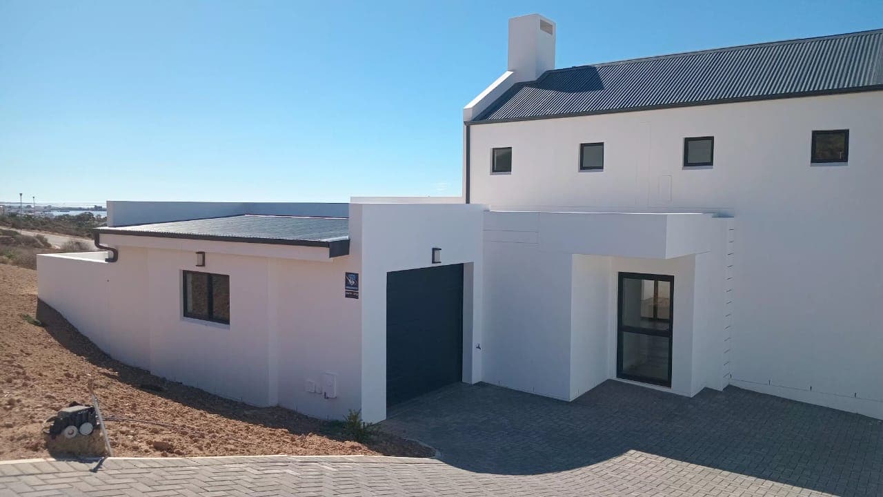 St Helena Bay family home with solar power and garden reach