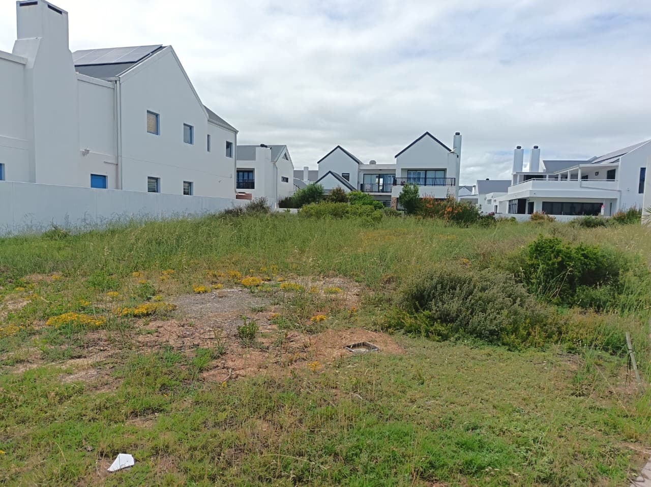 Stunning Plot & Plan Option in Blue Lagoon
