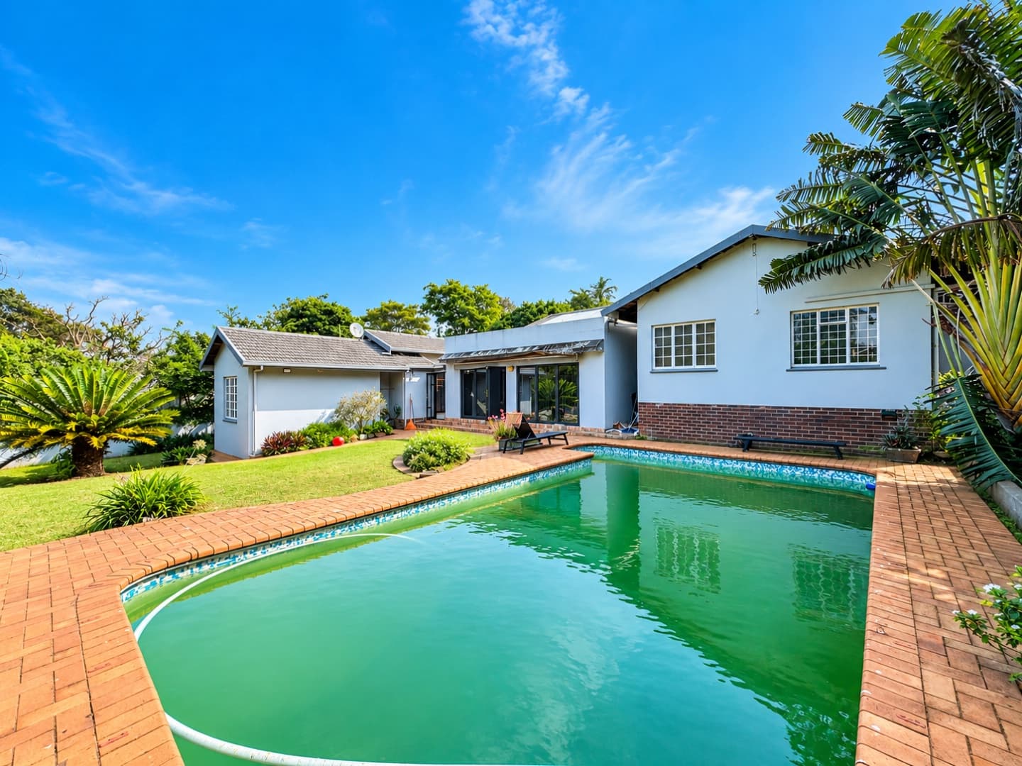 Glenmore Family Home with Pool and Flatlet