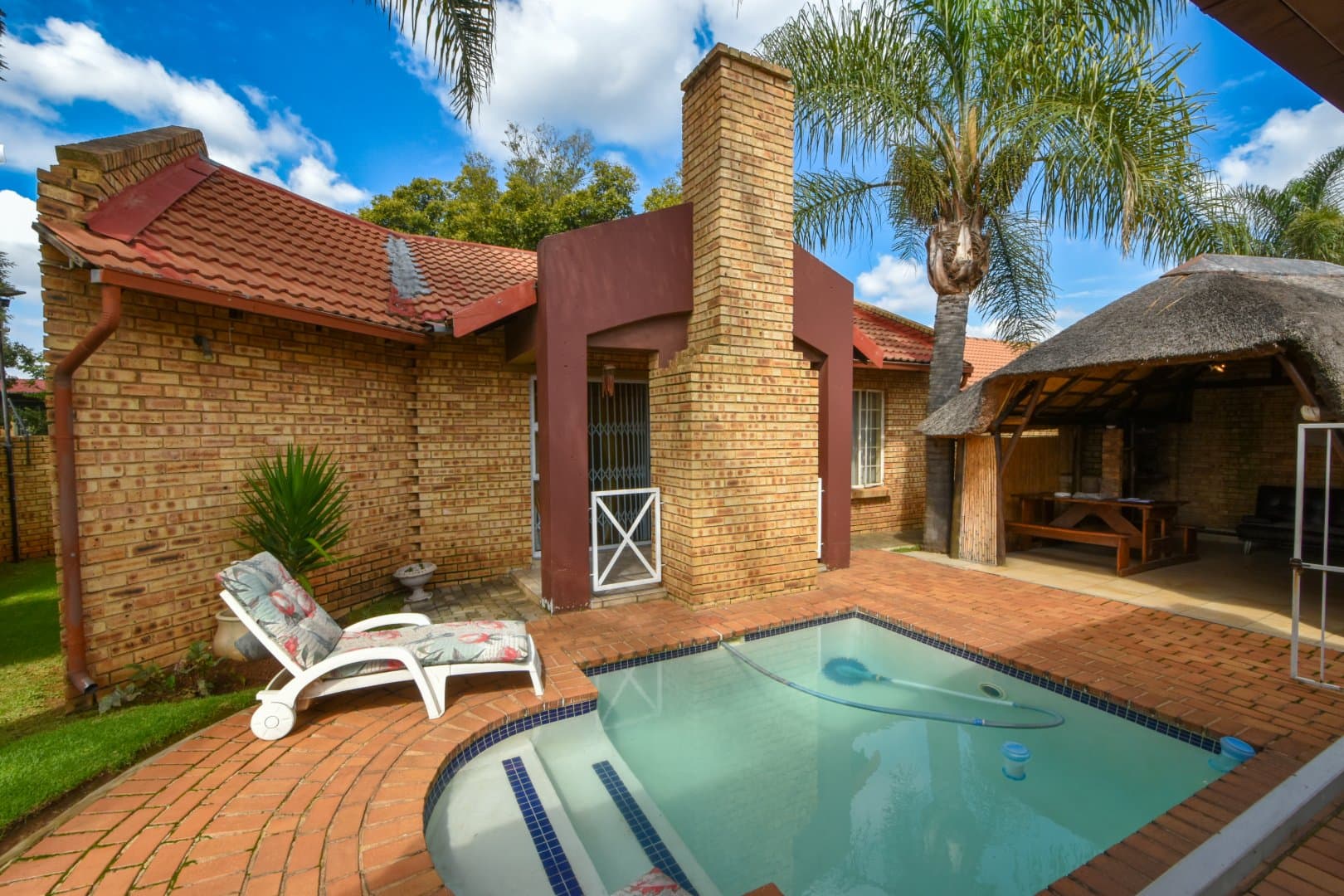 Charming Union Gem with Open Plan Living, picture 2