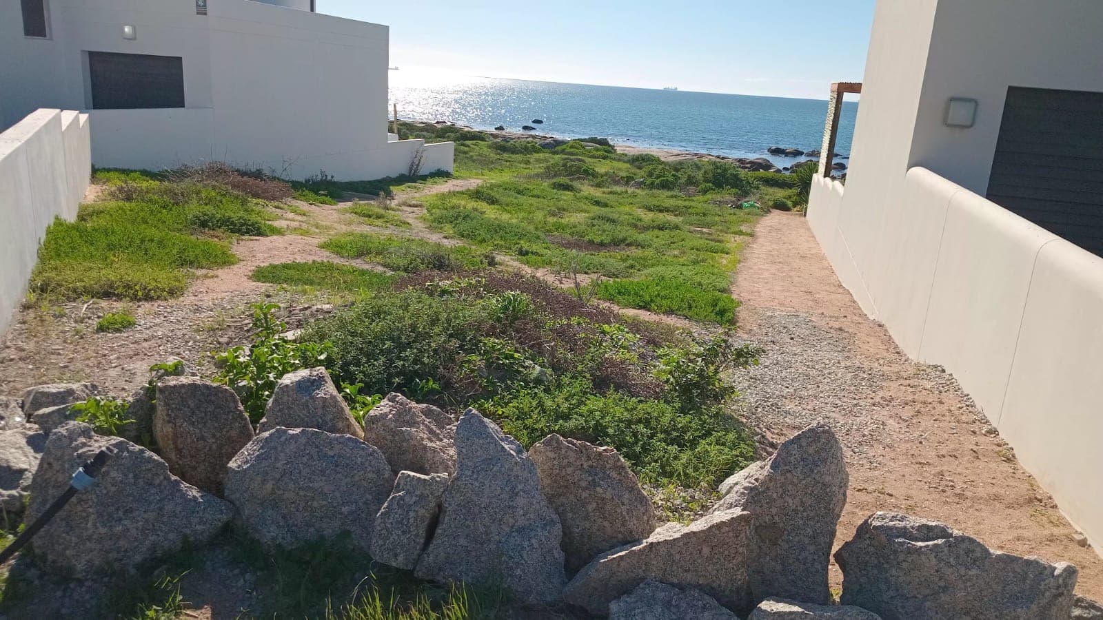 Redeemable St Helena Bay Vacant Stand