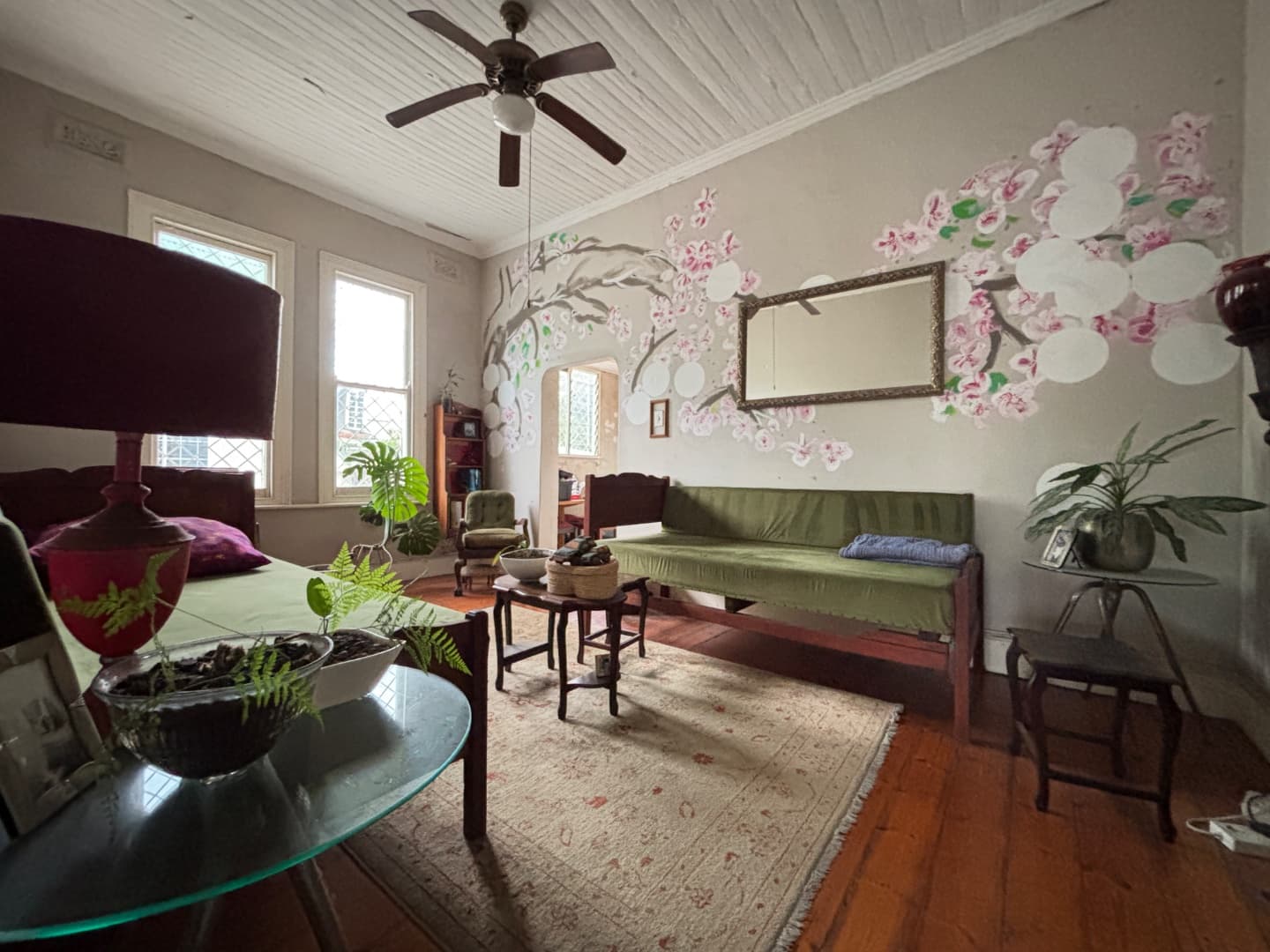 3 Bedroom Semi-Detatched Home with Garden