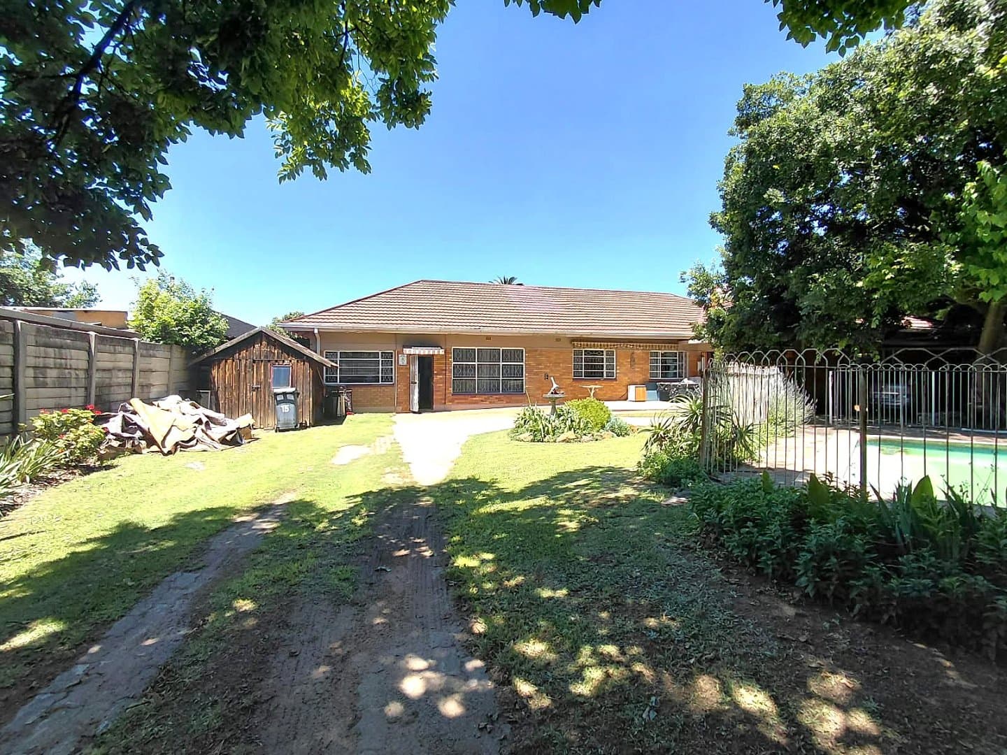 Spacious Family Home with 3-Bedroom Flatlet, Pool & Investment Potential